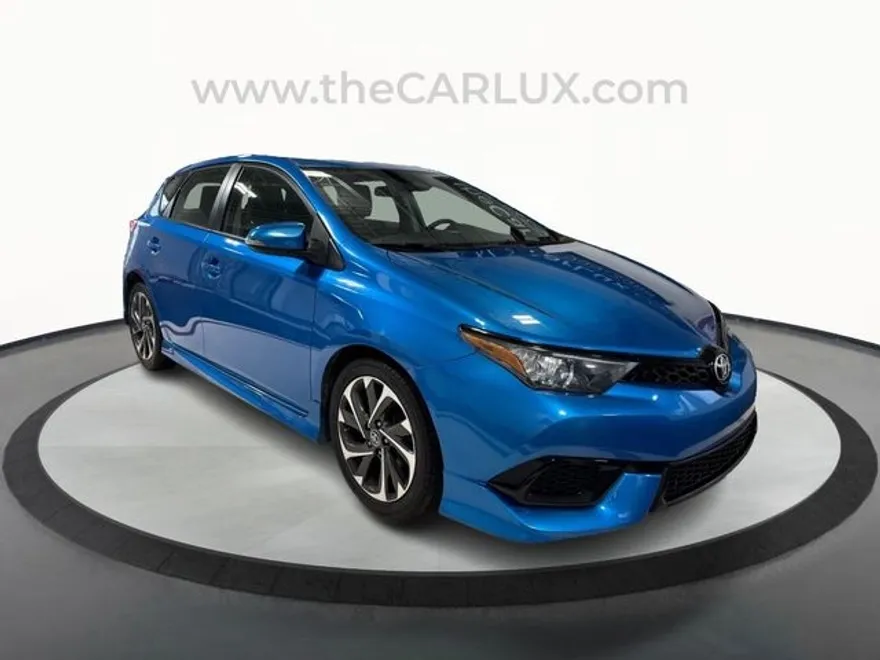 2017 Toyota Corolla iM photo 1
