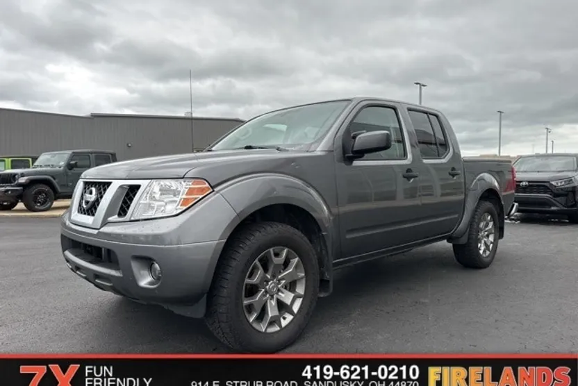 2020 Nissan Frontier SV photo 1
