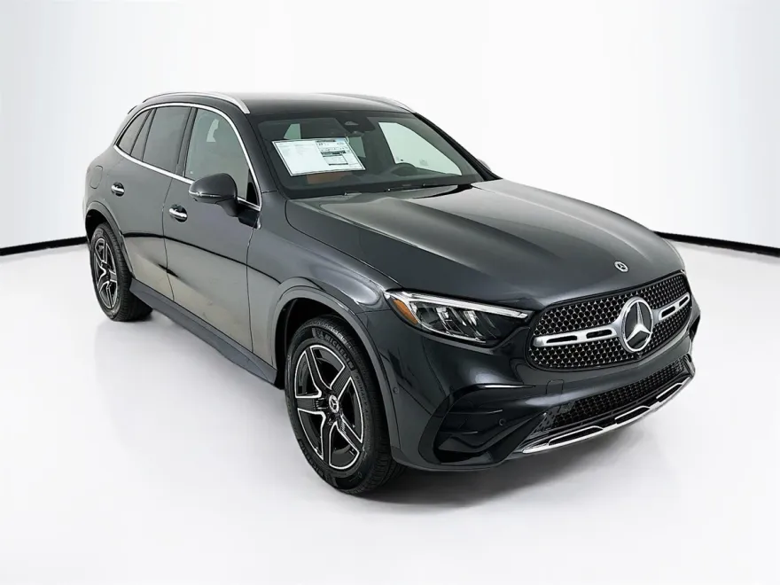 2026 Mercedes Benz GLC 300 photo 1