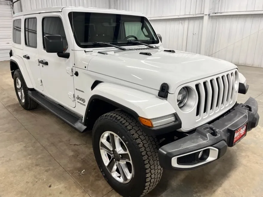 2021 Jeep Wrangler Unlimited Sahara photo 1