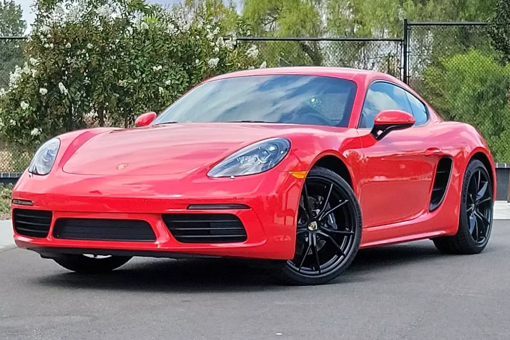 2025 Porsche Cayman photo 1