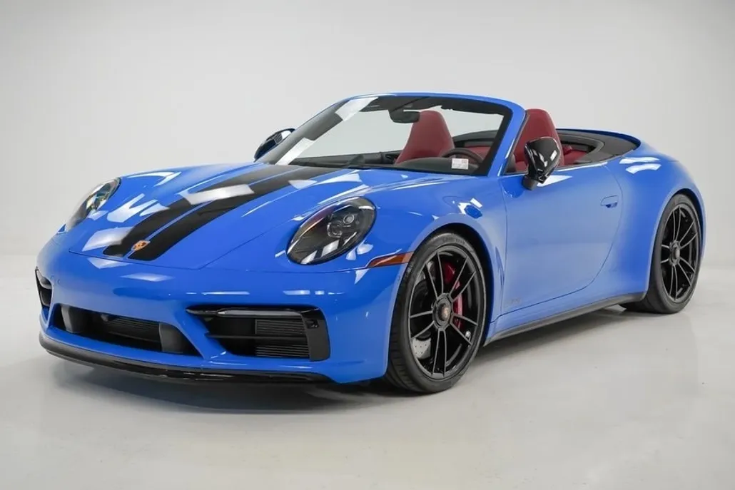 2023 Porsche 911 4S 4 GTS photo 1
