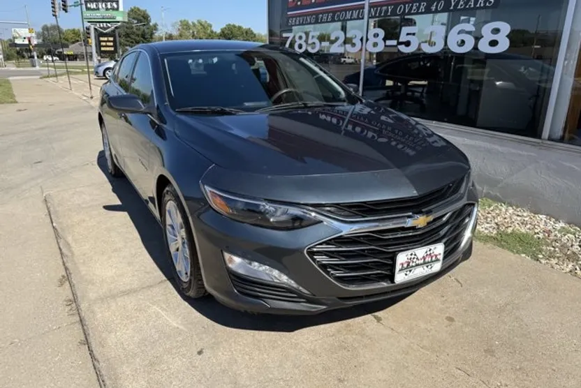 2020 Chevrolet Malibu 1LT photo 1