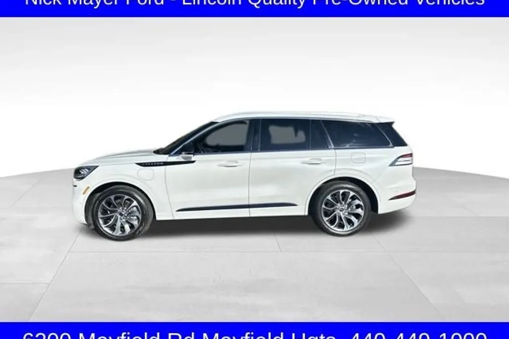 2023 Lincoln Aviator Grand Touring photo 1