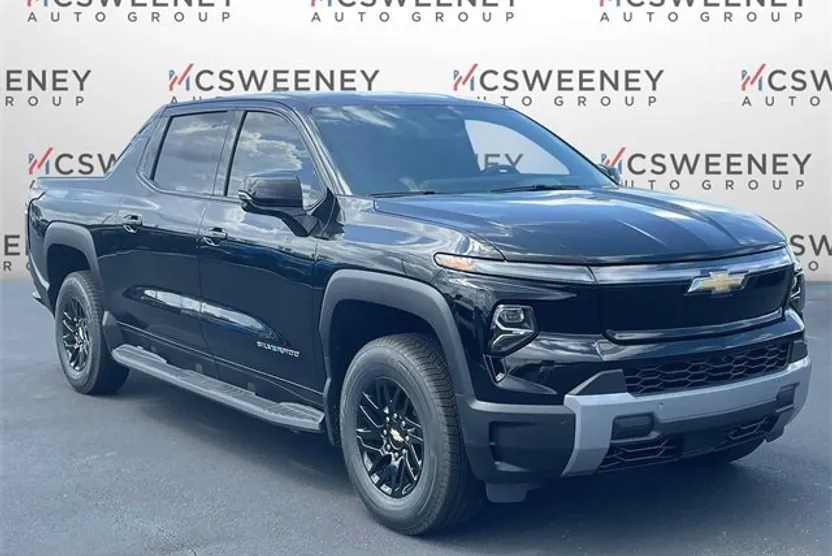 2025 Chevrolet Silverado EV LT photo 1