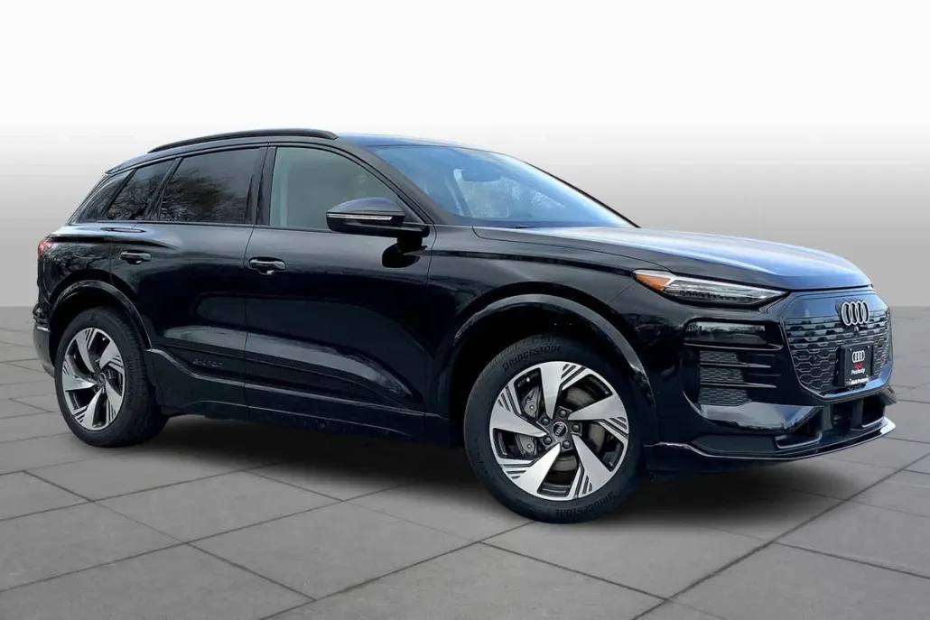 2025 Audi Q6 E-tron Premium Plus photo 1