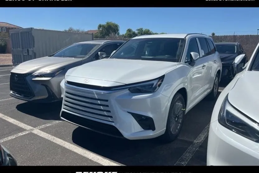 2026 Lexus TX 350 photo 1