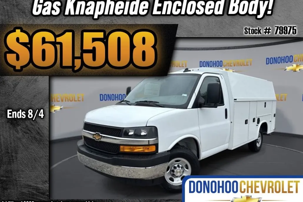 2024 Chevrolet Express Cutaway 3500 photo 1
