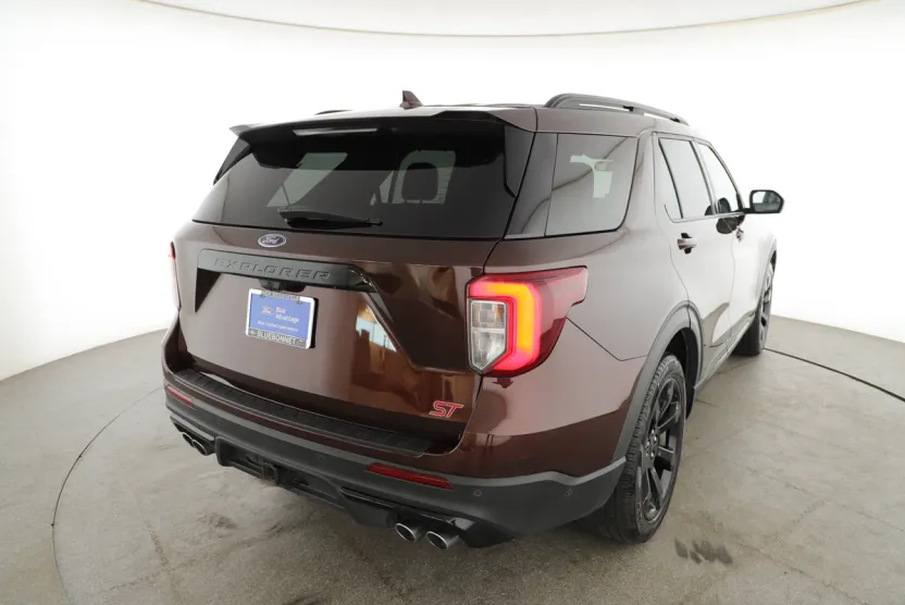 2020 Ford Explorer ST photo 1