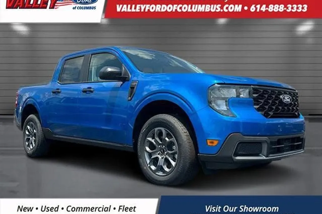 2025 Ford Maverick XLT photo 1