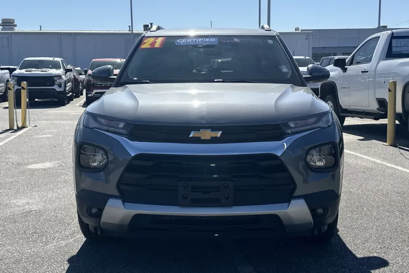 2021 Chevrolet Trailblazer LT photo 1