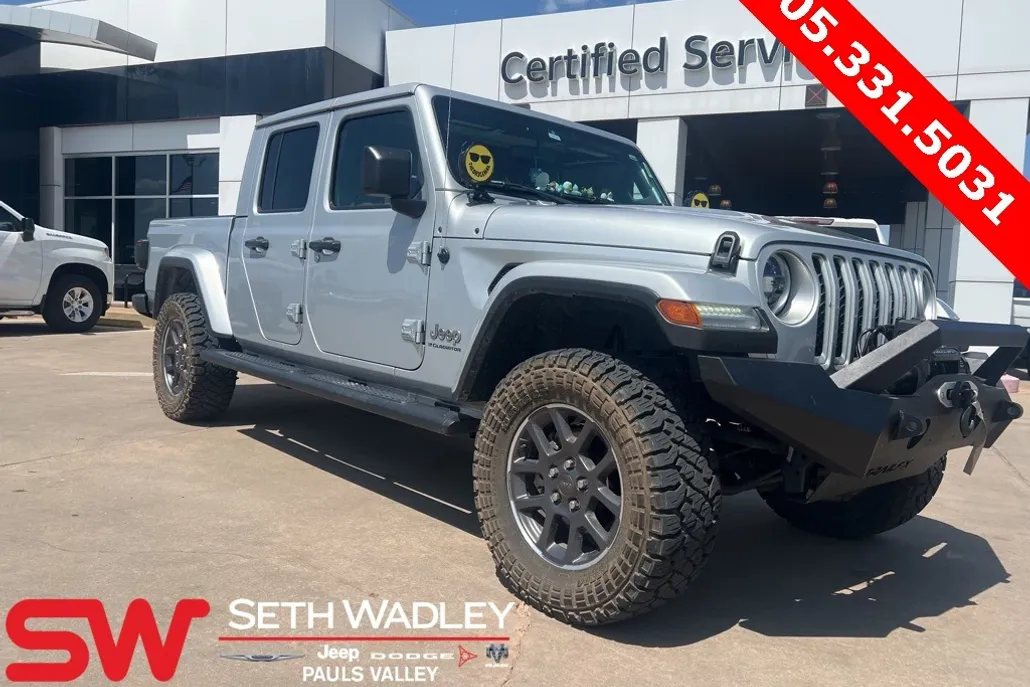 2023 Jeep Gladiator Overland photo 1