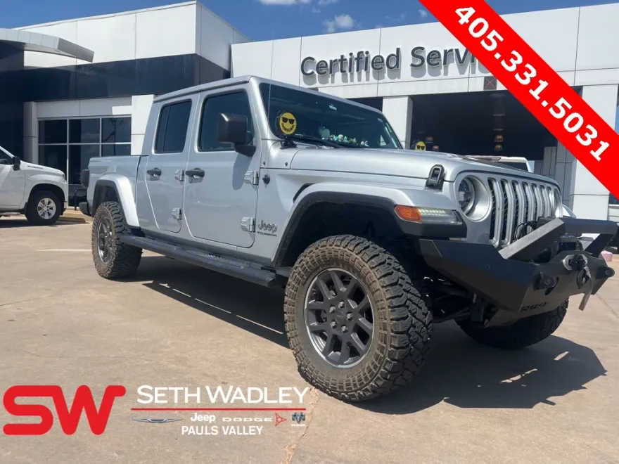2023 Jeep Gladiator Overland photo 1