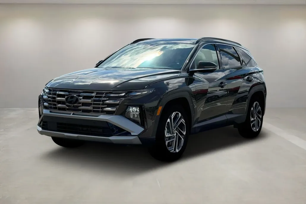 2025 Hyundai Tucson Limited photo 1