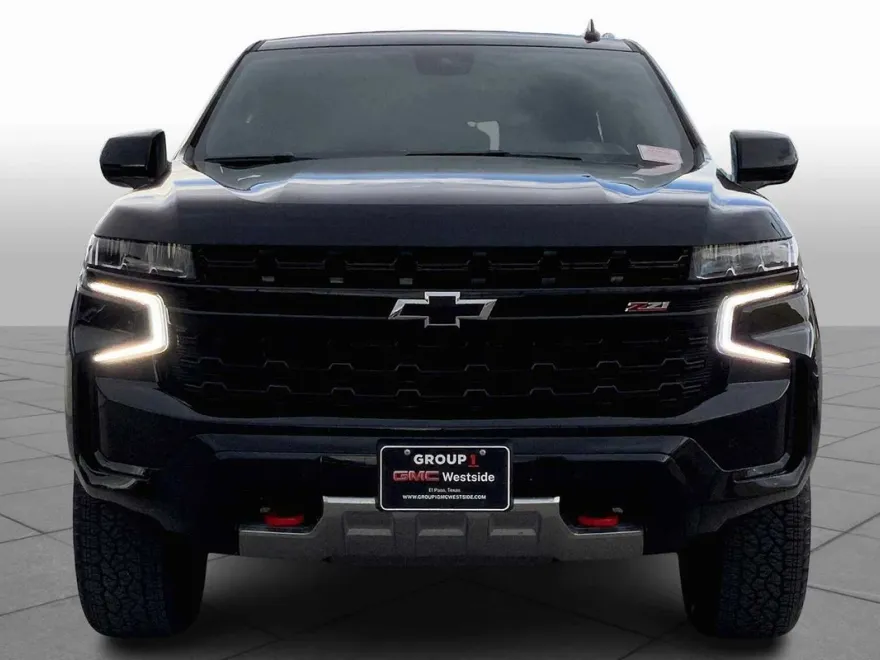 2023 Chevrolet Tahoe Z71 photo 1