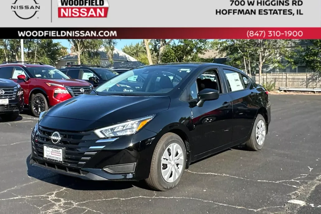 2025 Nissan Versa S photo 1