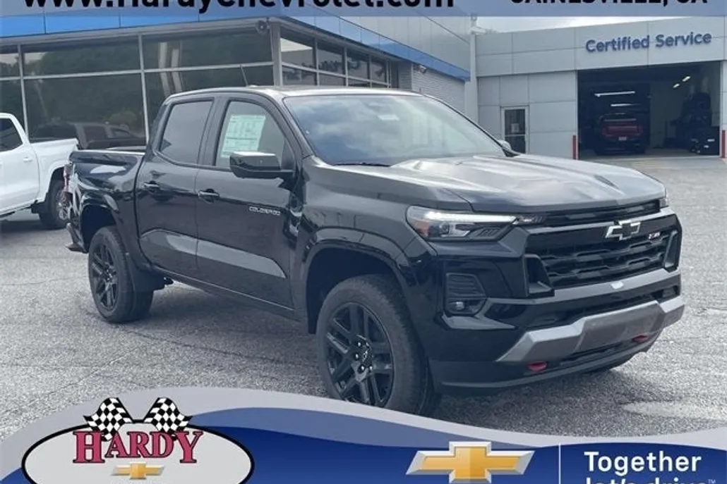 2025 Chevrolet Colorado Z71 photo 1
