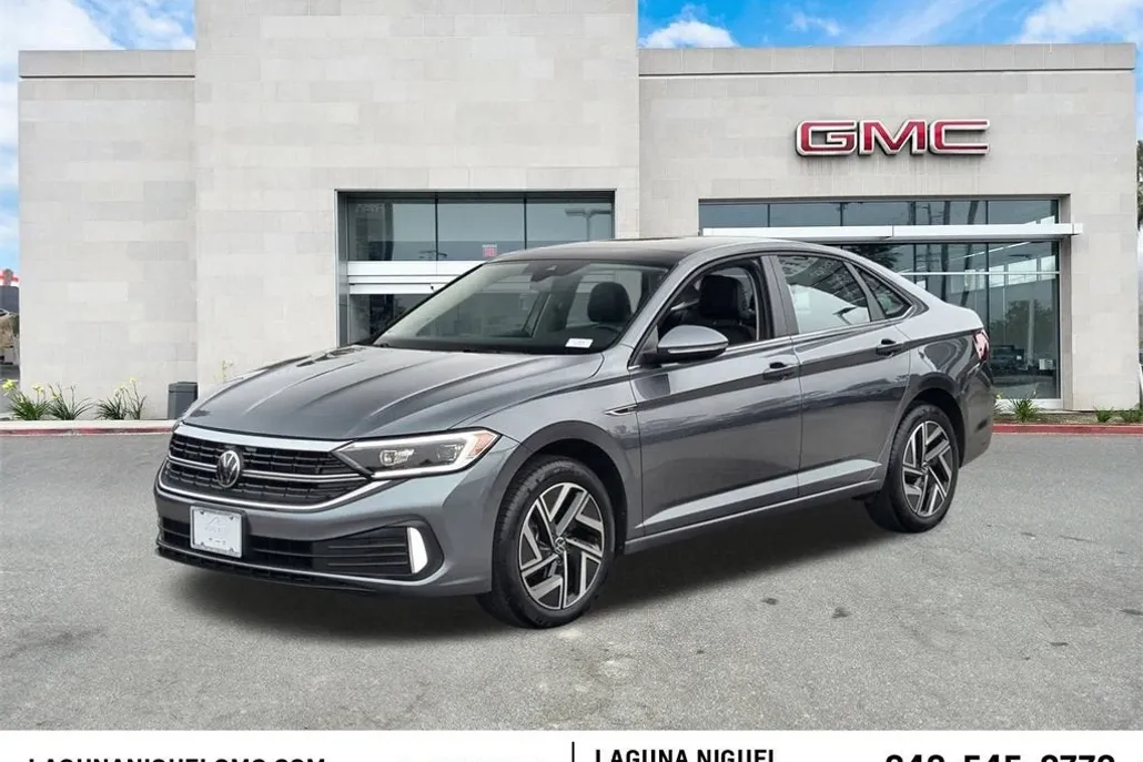 2023 Volkswagen Jetta SEL photo 1