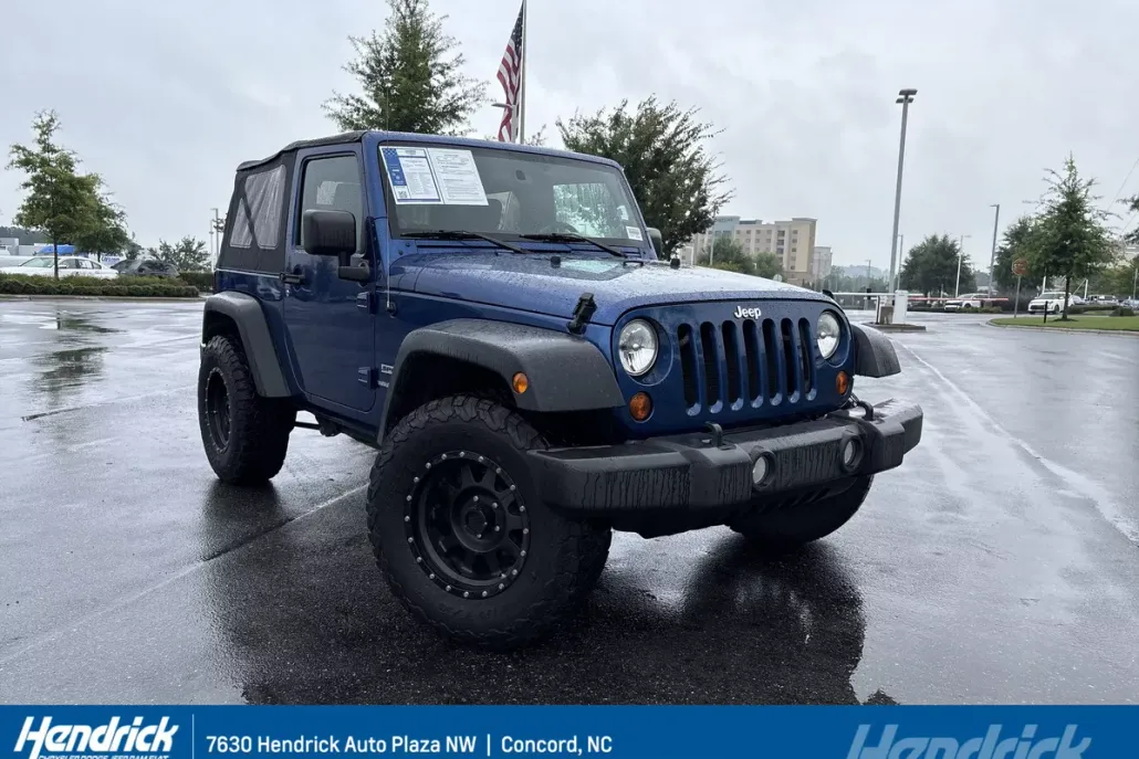 2010 Jeep Wrangler Sport photo 1