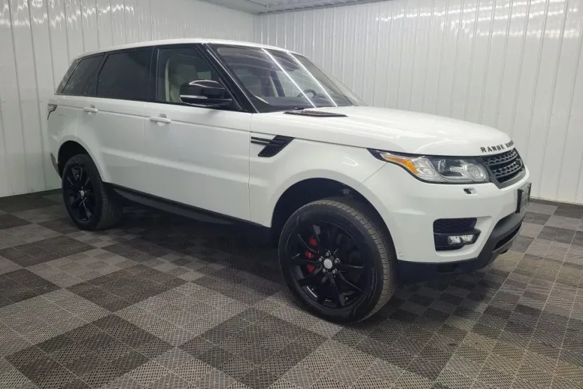 2016 Land Rover Range Rover Sport SuperCharged photo 1
