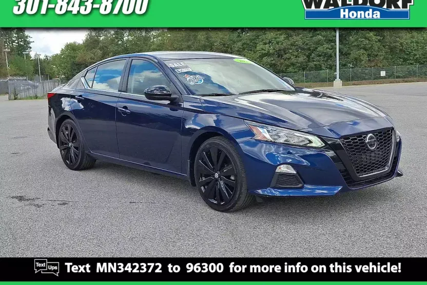 2021 Nissan Altima 2.5 SR photo 1