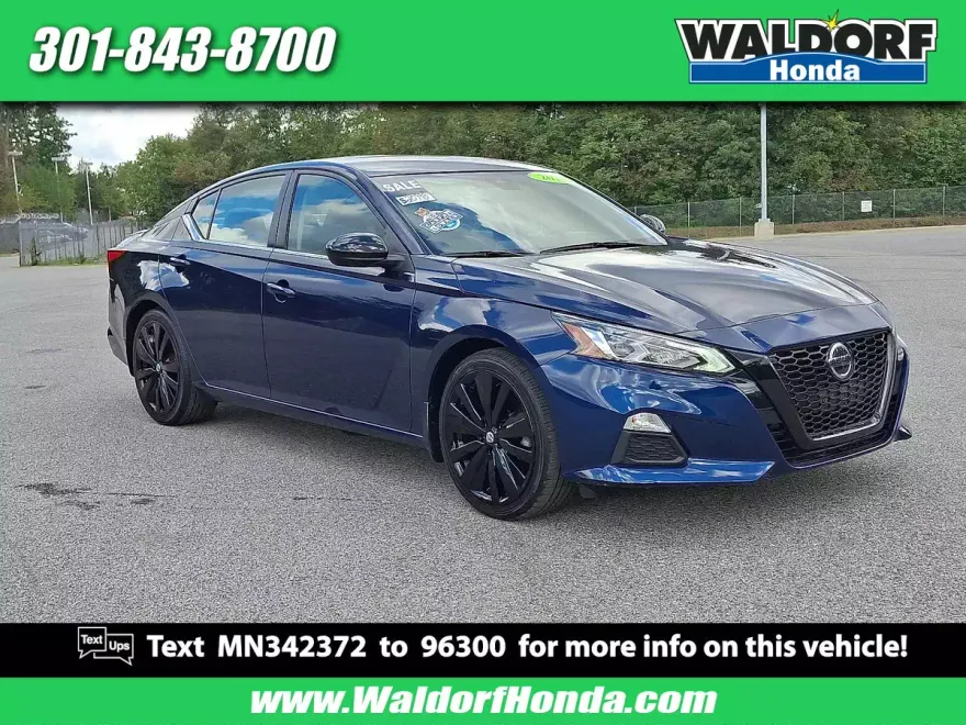 2021 Nissan Altima 2.5 SR photo 1