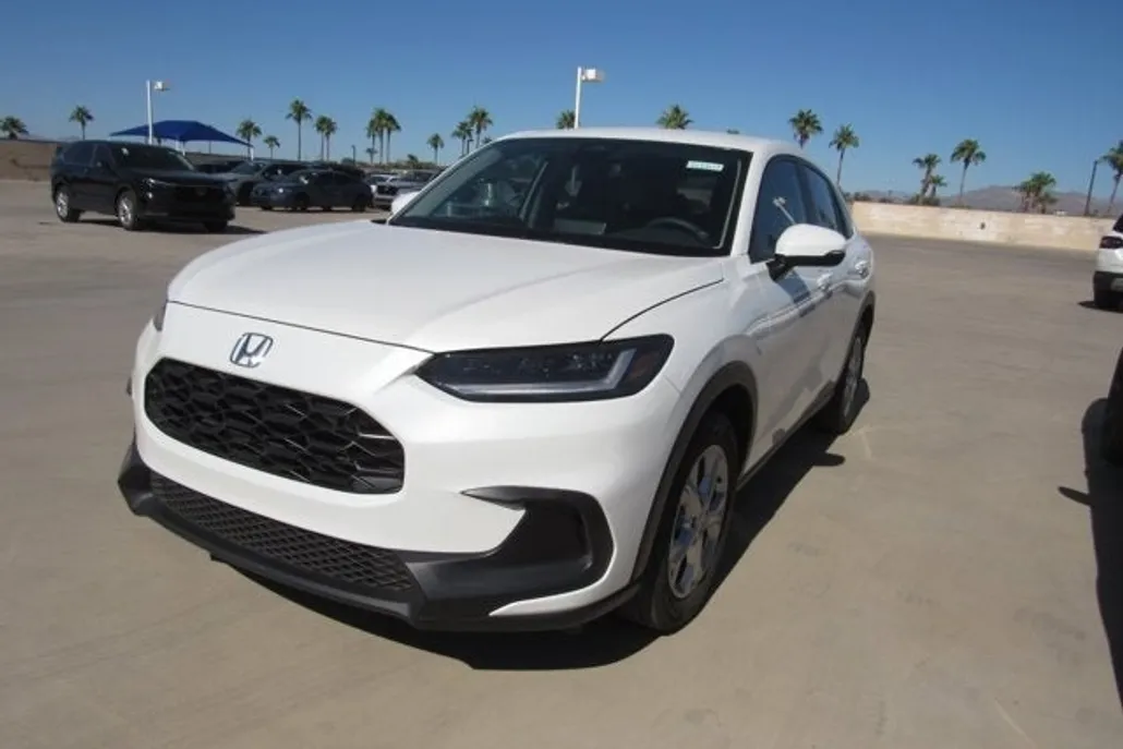 2023 Honda HR-V LX photo 1
