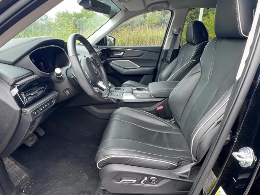 2022 Acura MDX Advance photo 1