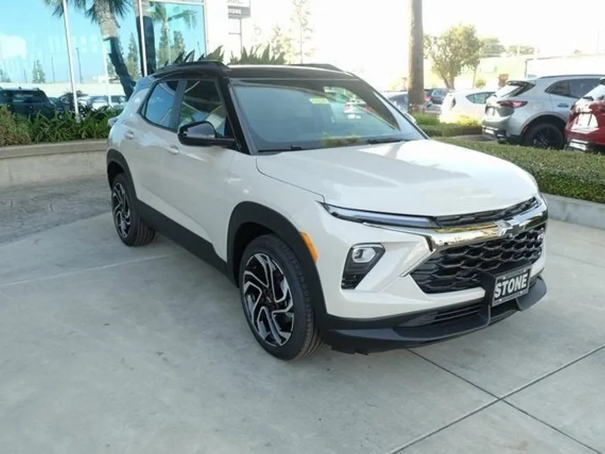 2026 Chevrolet Trailblazer RS photo 1