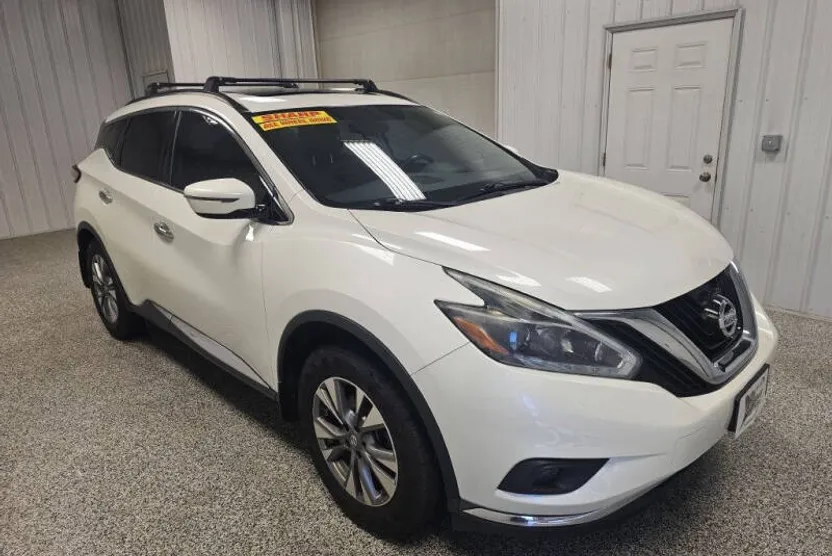 2018 Nissan Murano SV photo 1