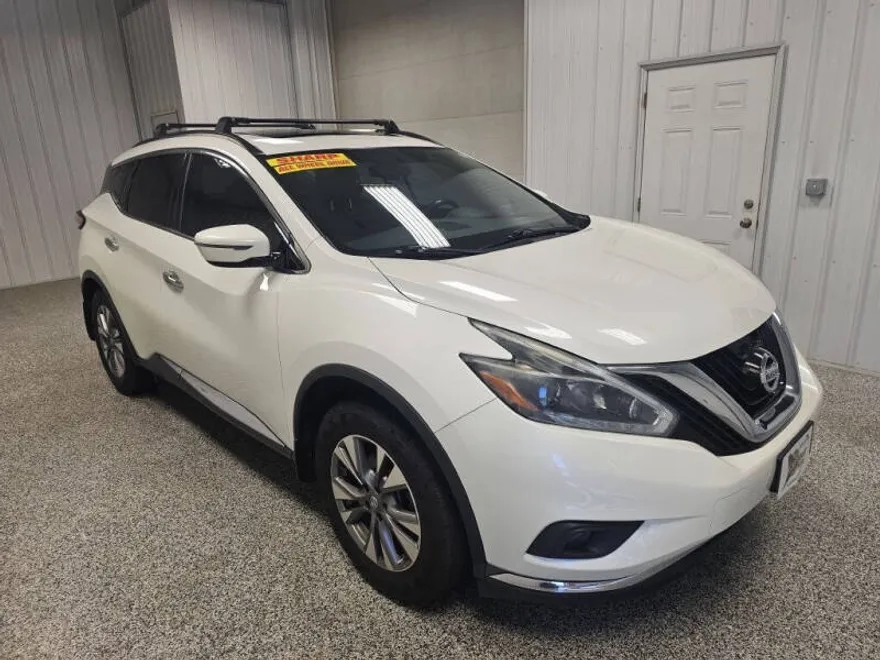 2018 Nissan Murano SV photo 1