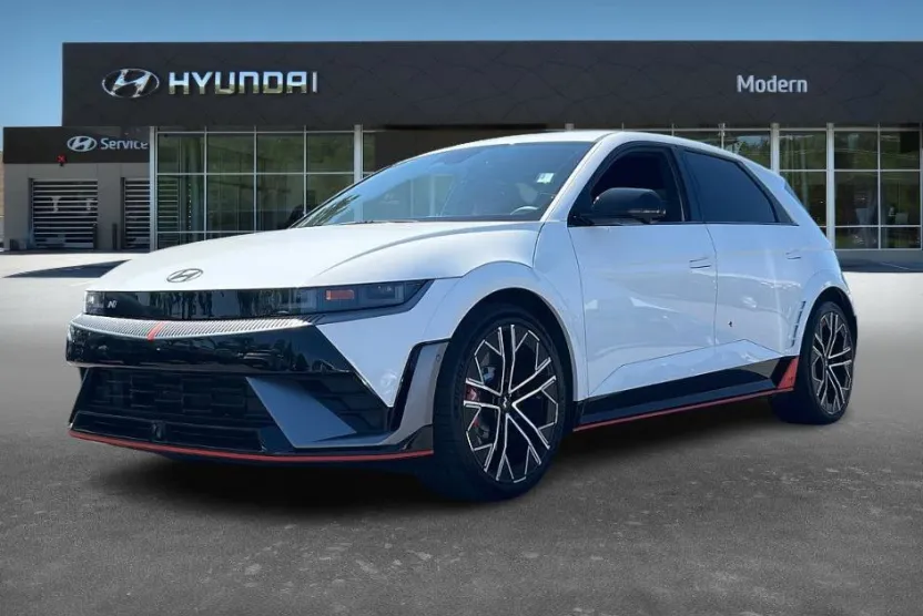 2025 Hyundai Ioniq 5 N photo 1