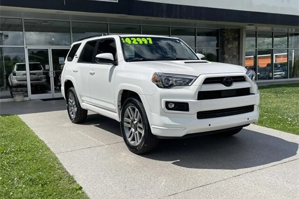 2022 Toyota 4Runner TRD Sport photo 1