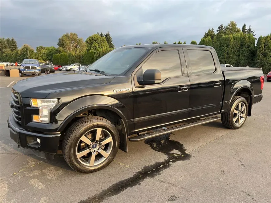 2016 Ford F-150 XLT photo 1