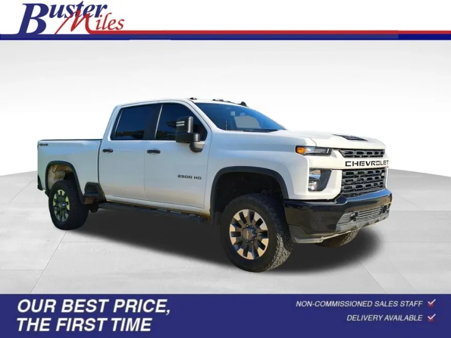 2021 Chevrolet Silverado 2500HD Custom photo 1