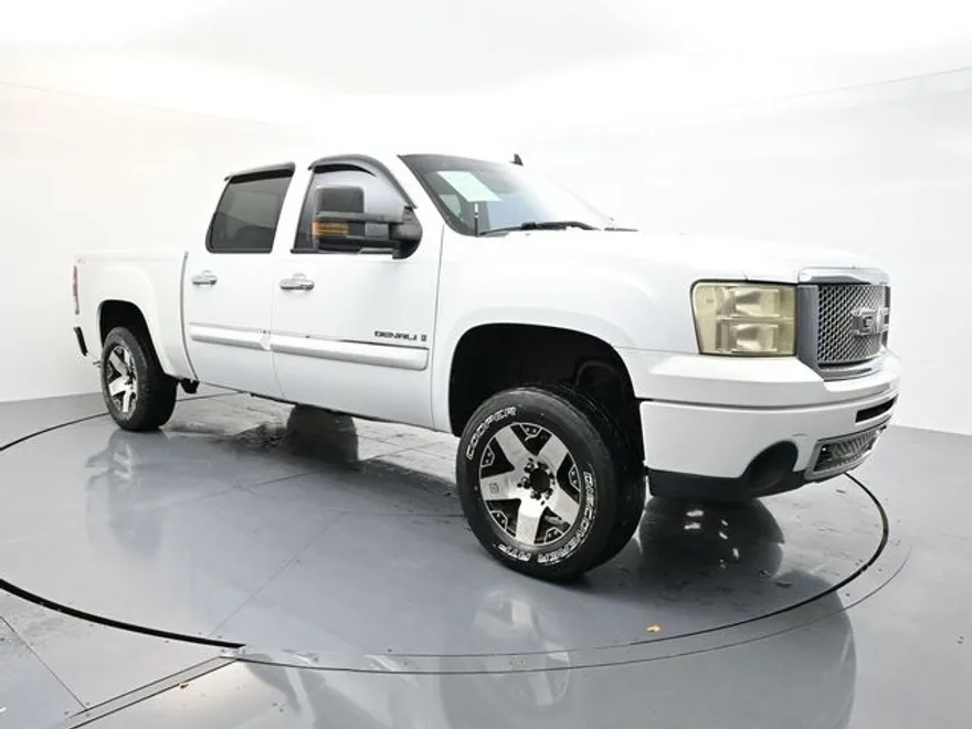 2008 Gmc Sierra 1500 Denali photo 1