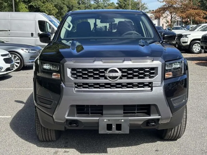 2026 Nissan Frontier SV photo 1
