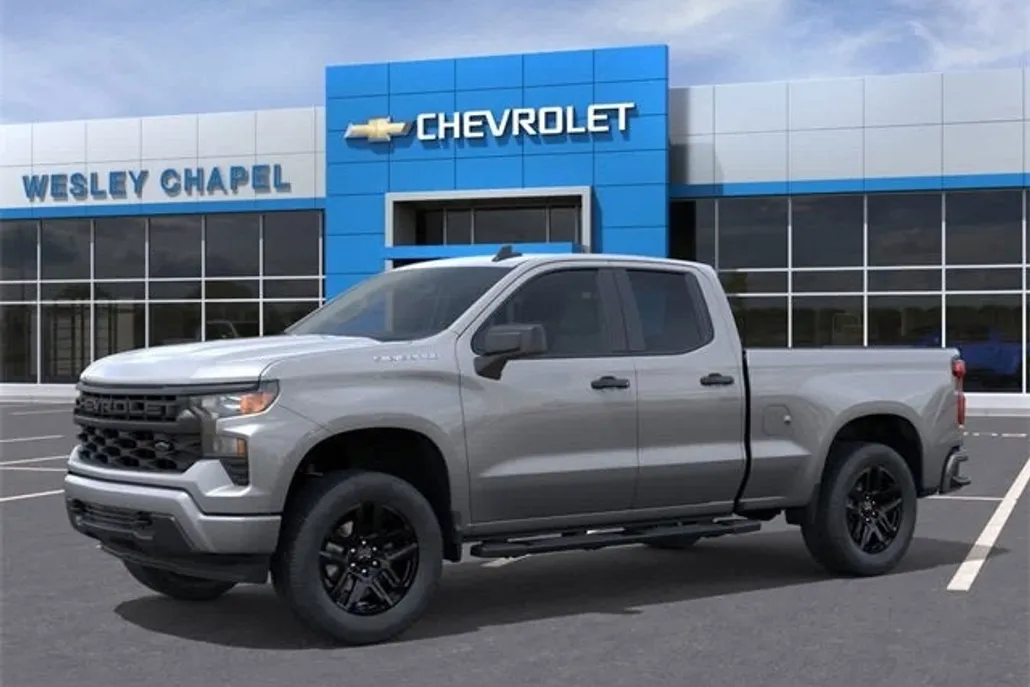 2026 Chevrolet Silverado 1500 Custom photo 1