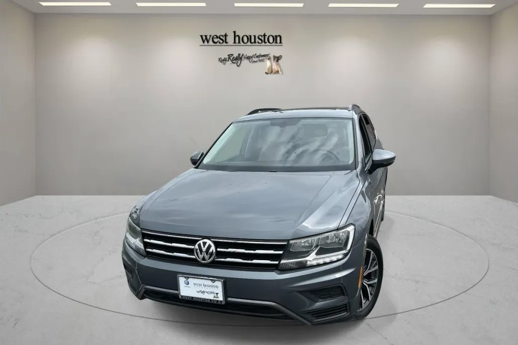 2020 Volkswagen Tiguan SE photo 1