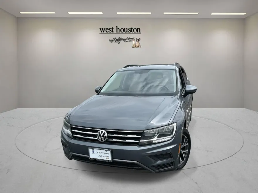 2020 Volkswagen Tiguan SE photo 1