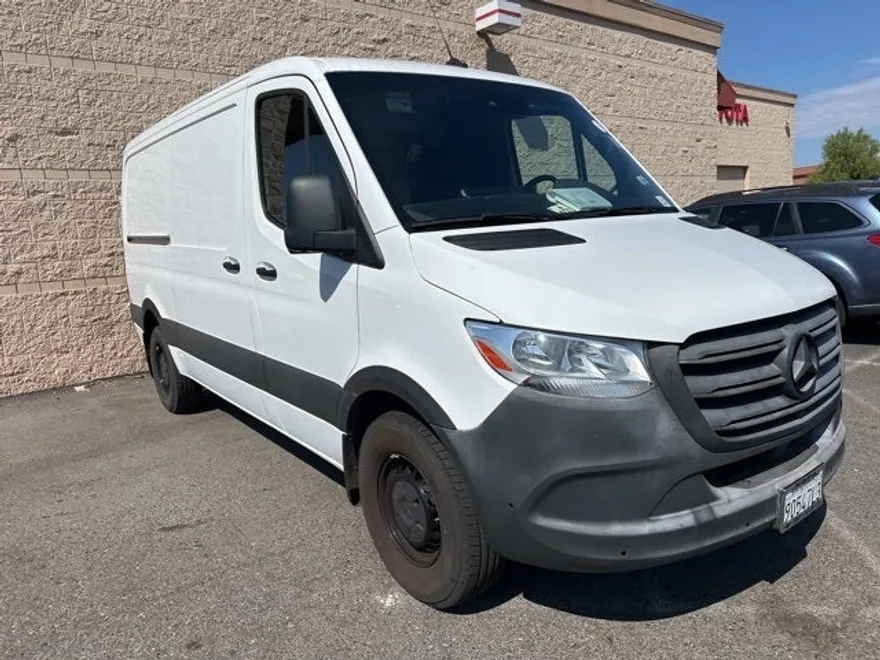 2022 Mercedes Benz Sprinter 2500 144 WB photo 1