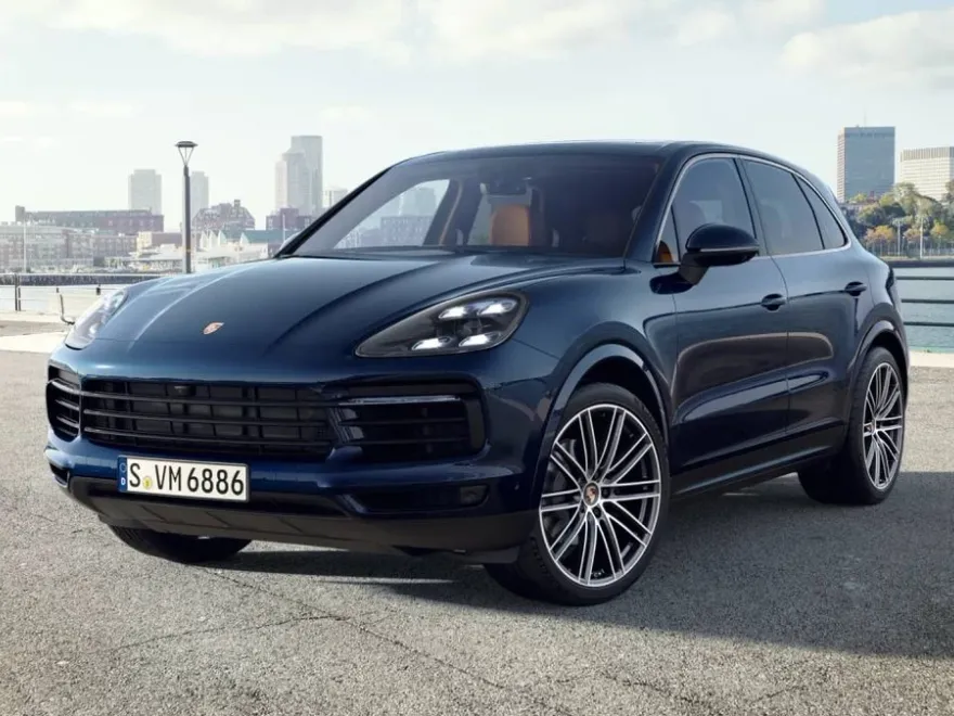 2023 Porsche Cayenne Platinum Edition photo 1