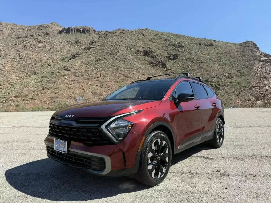 2023 Kia Sportage X-Line photo 1