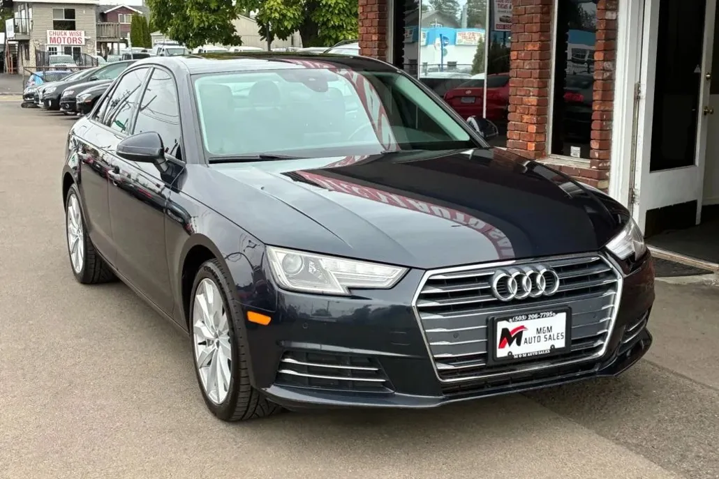 2017 Audi A4 2.0T Premium Quattro photo 1