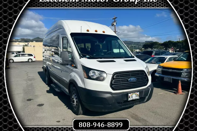 2018 Ford Transit Passenger XLT photo 1