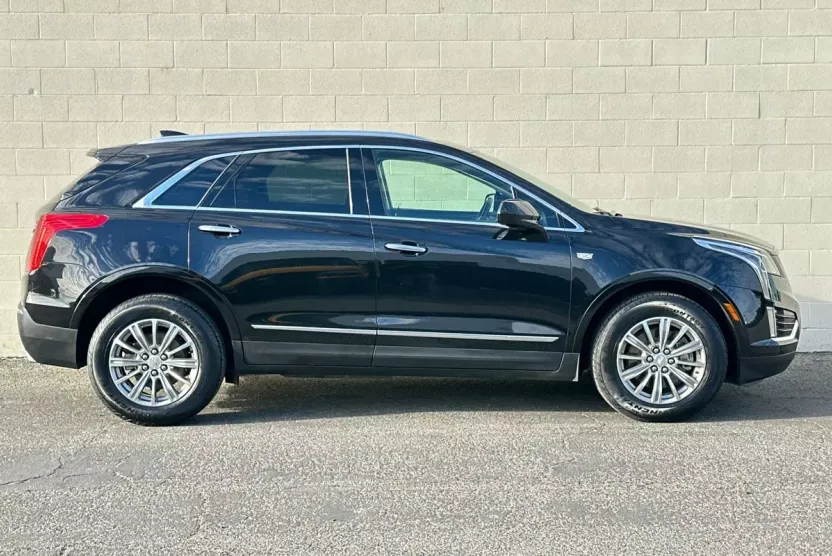 2018 Cadillac XT5 Luxury photo 1