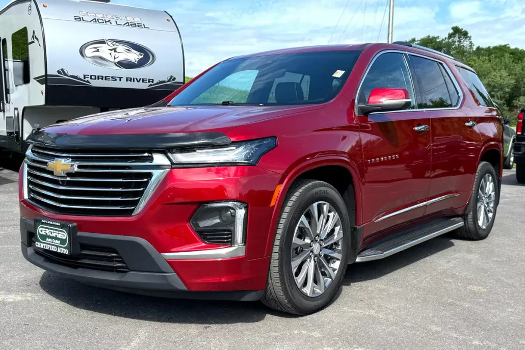 2023 Chevrolet Traverse Premier photo 1