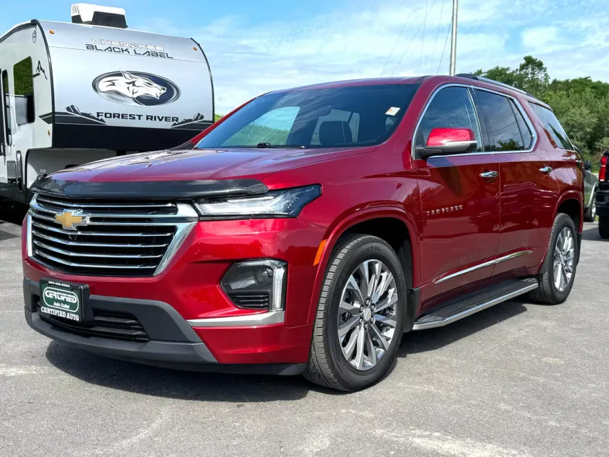 2023 Chevrolet Traverse Premier photo 1