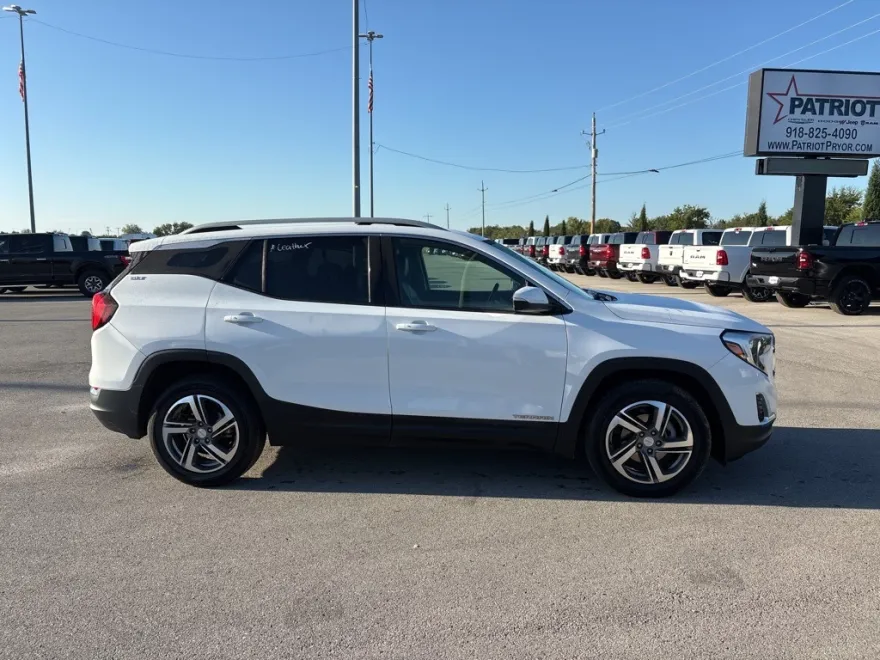 2020 Gmc Terrain SLT photo 1