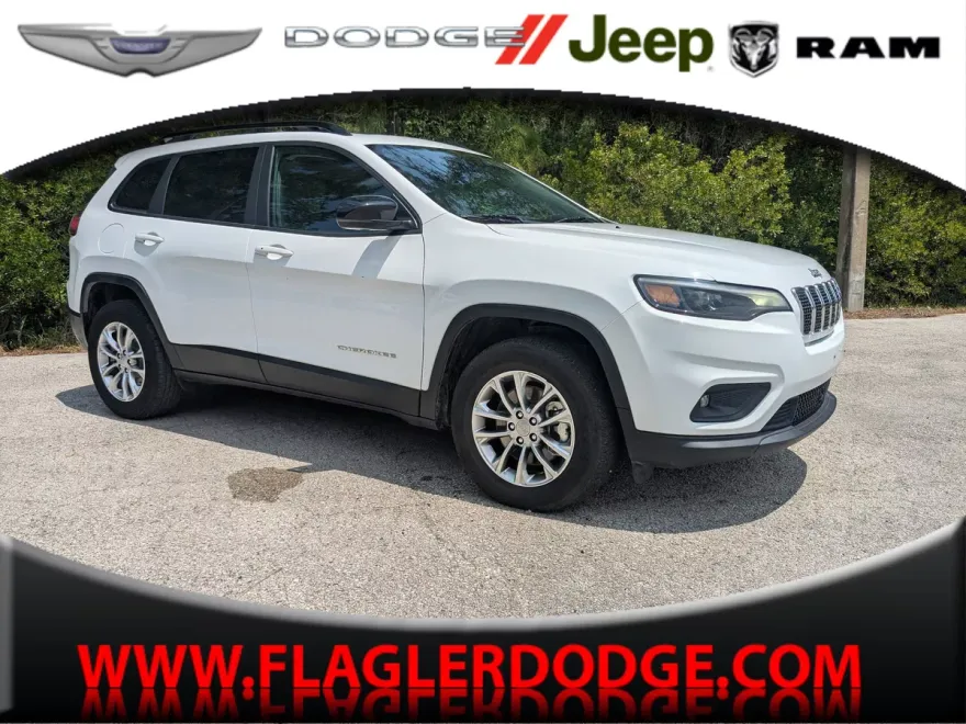 2022 Jeep Cherokee Latitude Lux photo 1